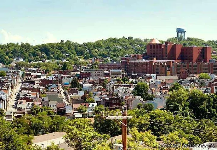 By Marriott University/medical Center 3* Pittsburgh