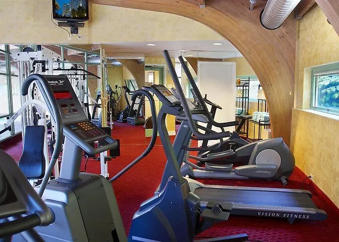 By Marriott University/medical Center 3*