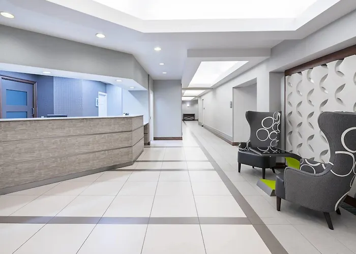 By Marriott University/medical Center Hotel 3*