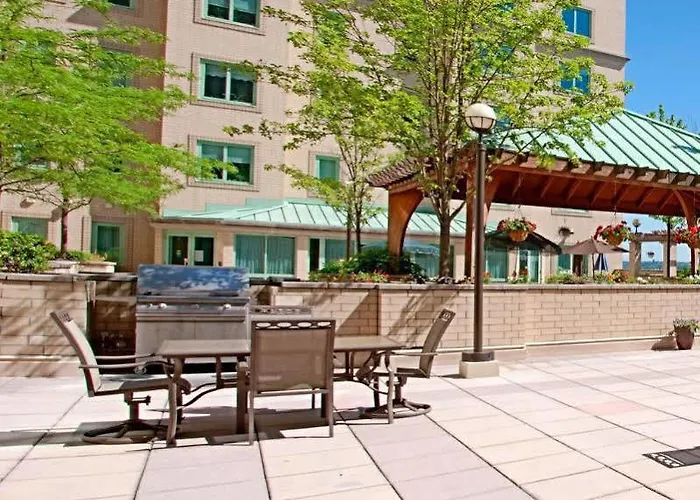 Hotel By Marriott University/medical Center